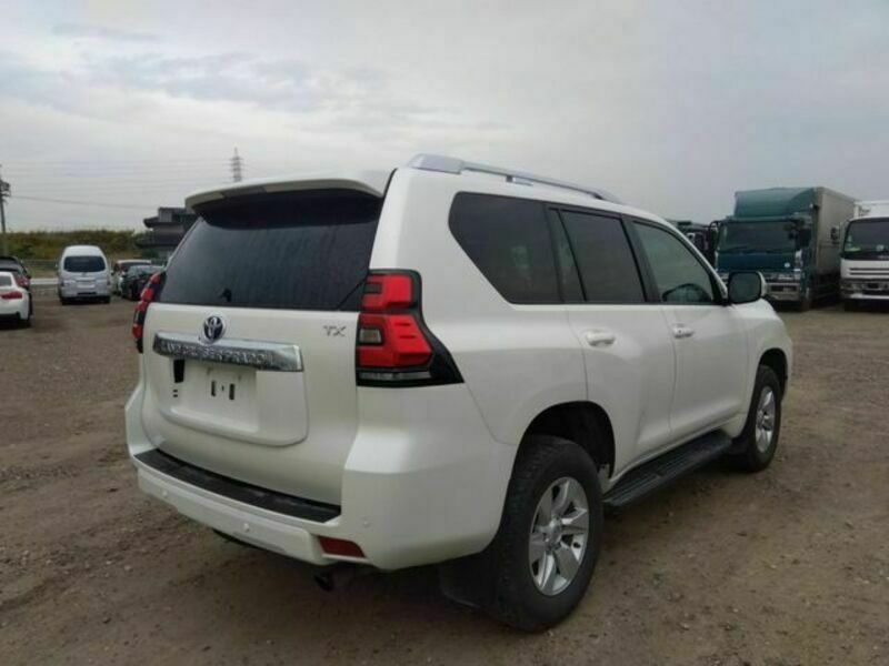 LAND CRUISER PRADO-4