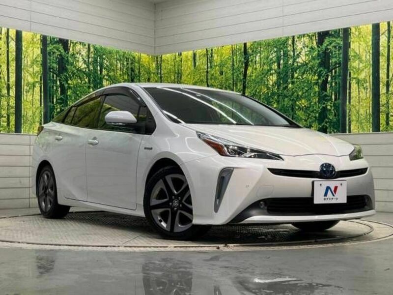 PRIUS-16