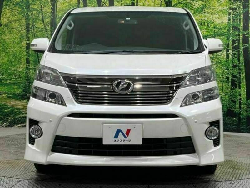 VELLFIRE-15