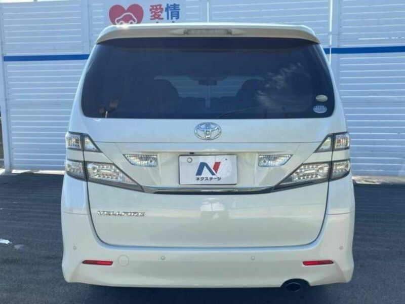 VELLFIRE-16