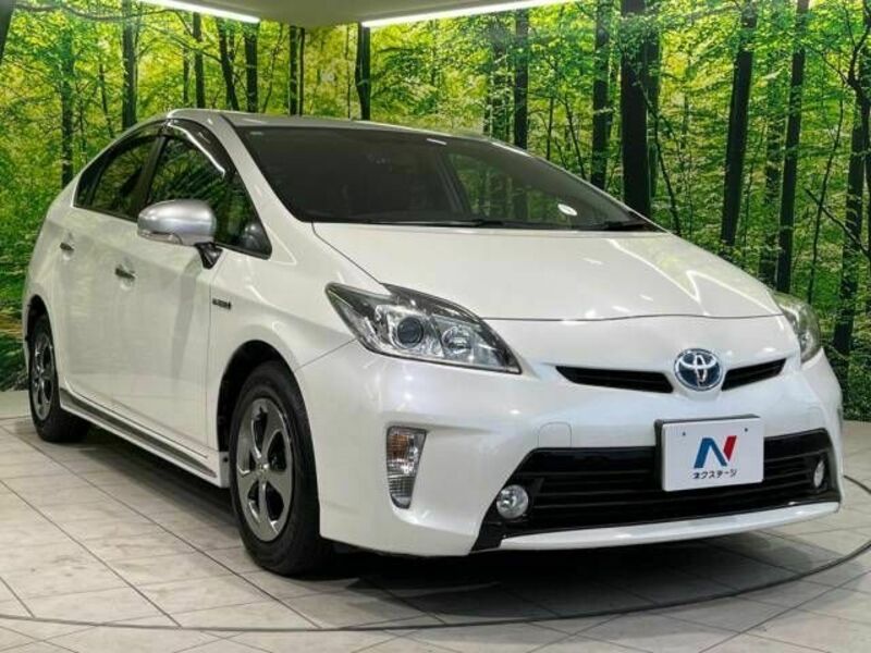 PRIUS-16