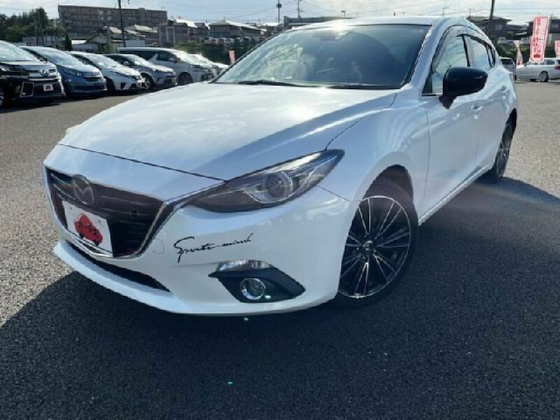 MAZDA　AXELA SPORTS