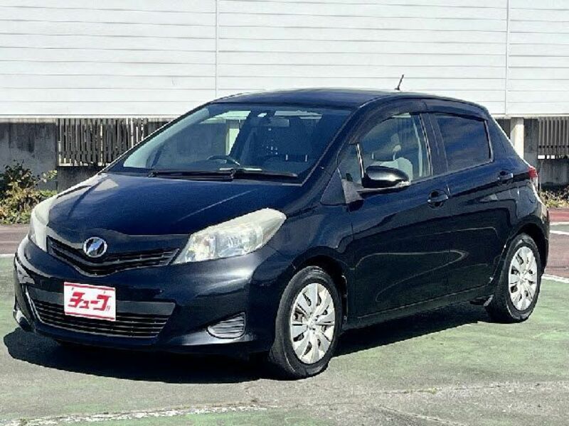 TOYOTA　VITZ