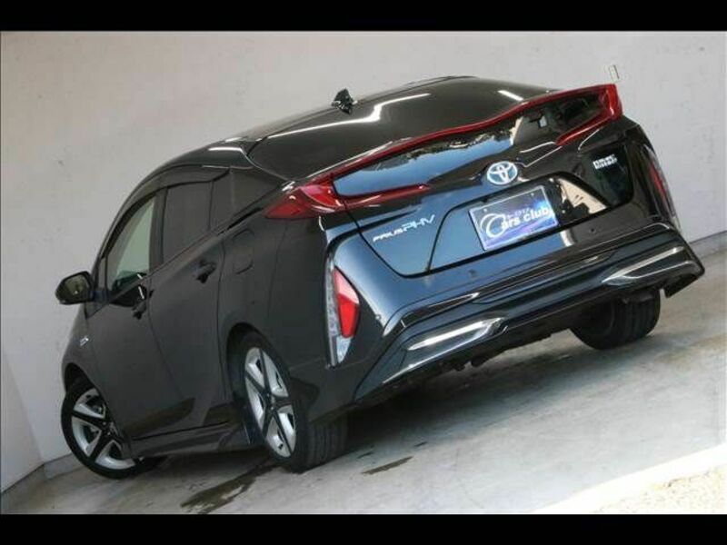 PRIUS PHV-10