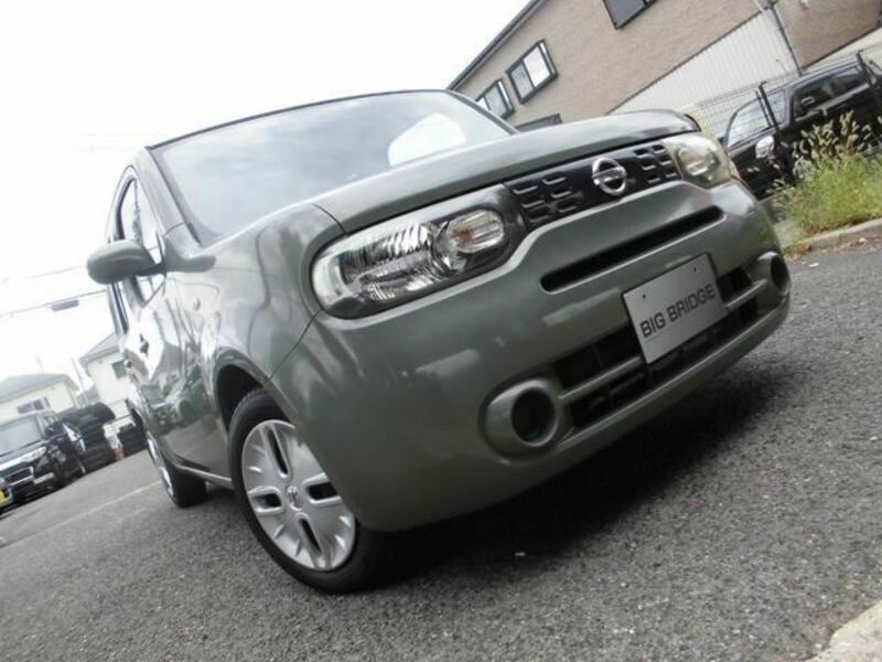 NISSAN　CUBE