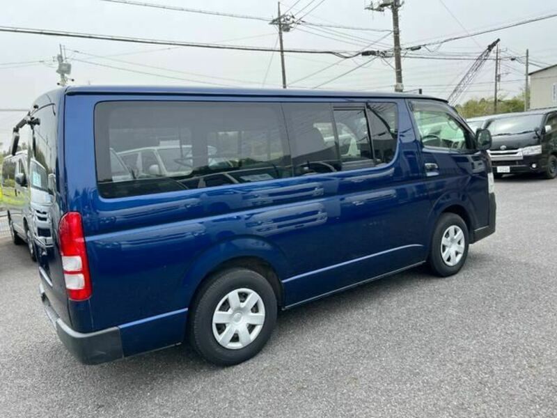 HIACE VAN-7