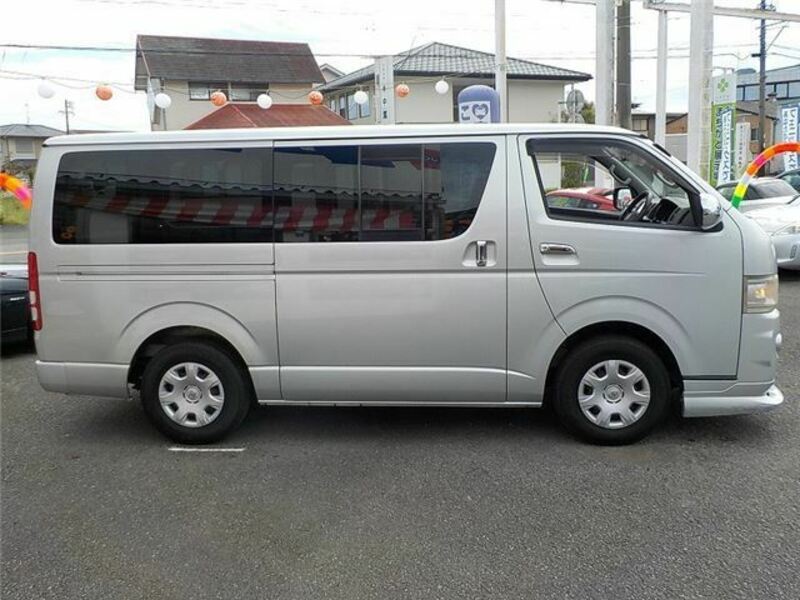 HIACE VAN-7