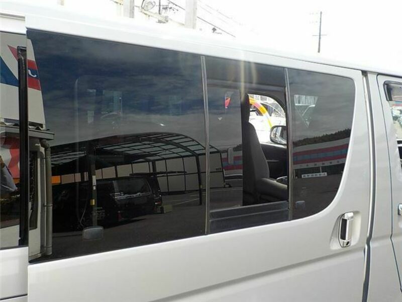 HIACE VAN-49