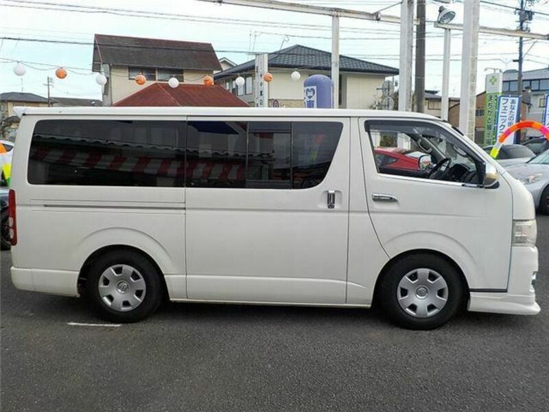 HIACE VAN-7