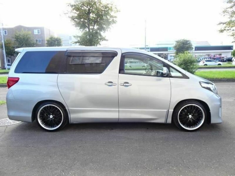 ALPHARD-12