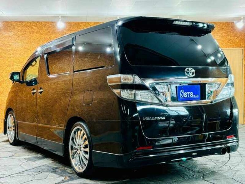 VELLFIRE-10