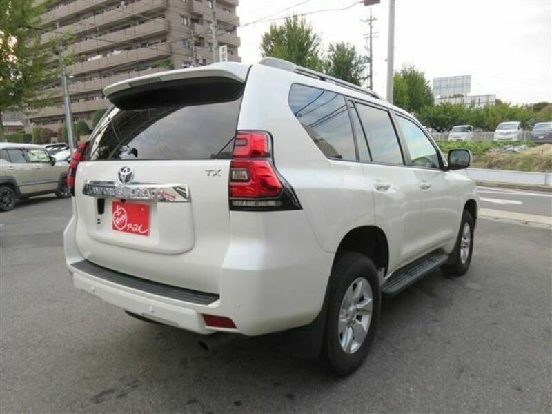 LAND CRUISER PRADO-4