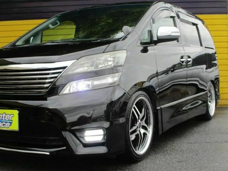 VELLFIRE-38