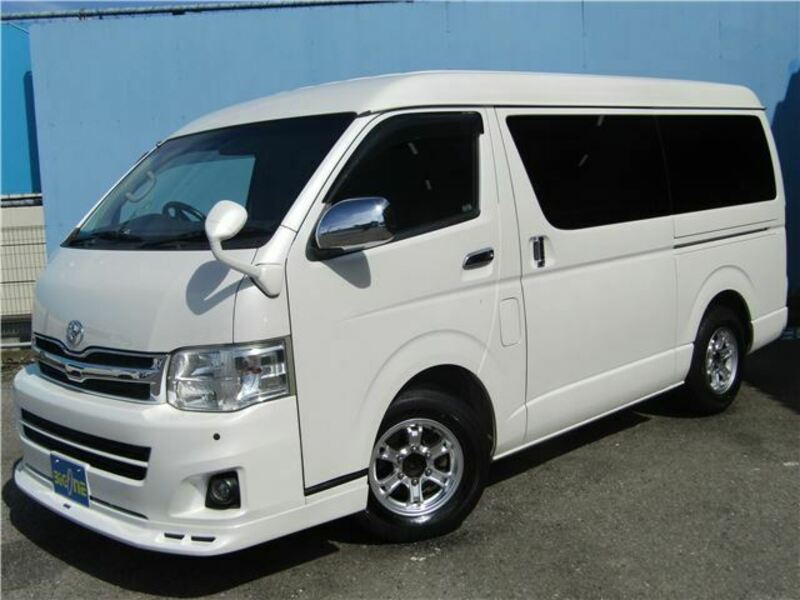 HIACE VAN-6