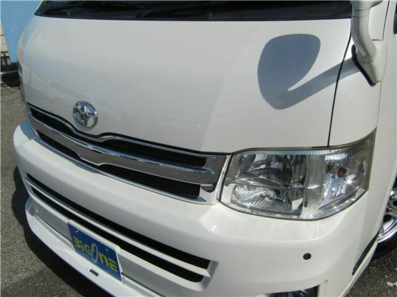 HIACE VAN-8