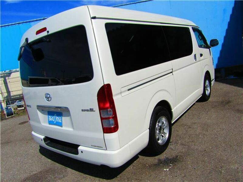 HIACE VAN-45