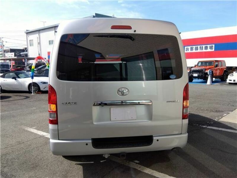 HIACE VAN-7