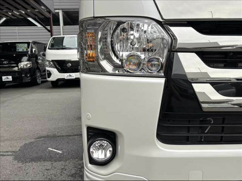 HIACE VAN-5