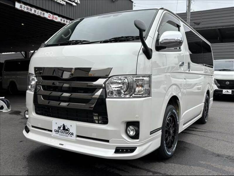 HIACE VAN-11