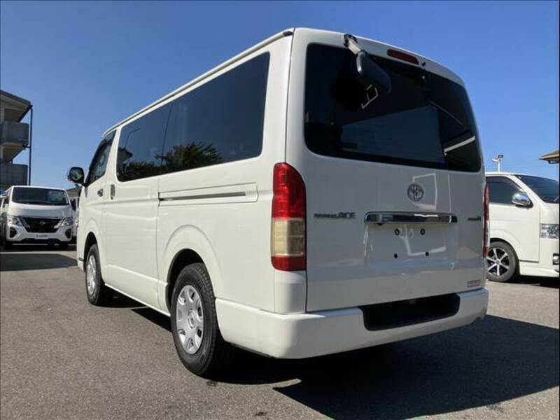 HIACE VAN-15