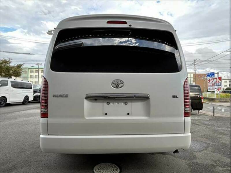 HIACE VAN-2