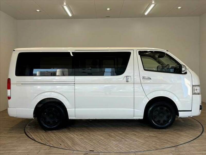 HIACE VAN-16