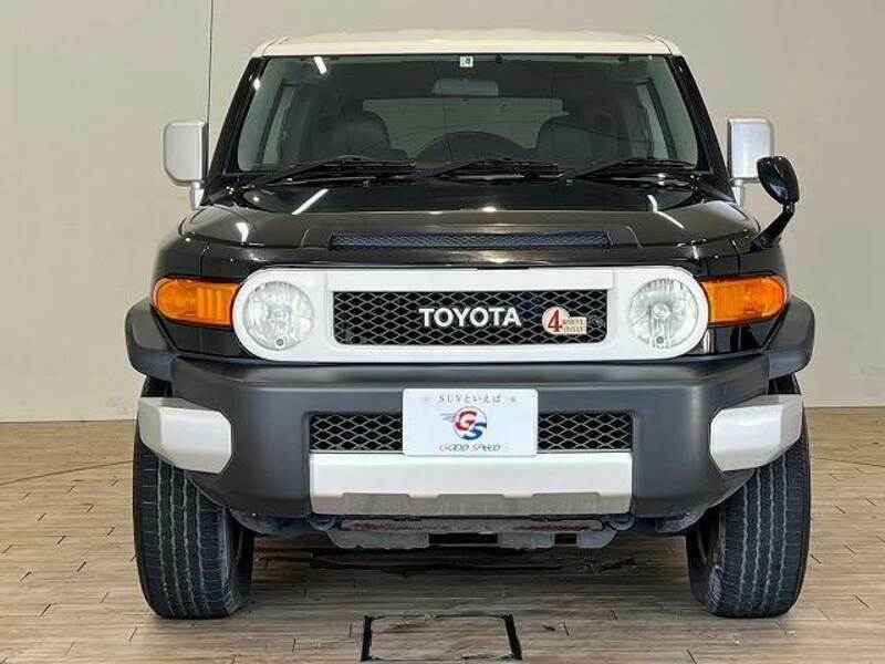 FJ CRUISER-11