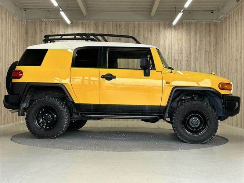 FJ CRUISER-14