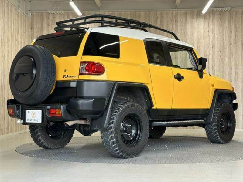 FJ CRUISER-15