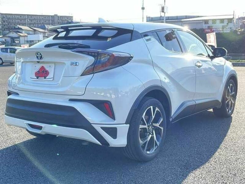 C-HR-2