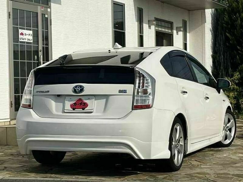 PRIUS-2