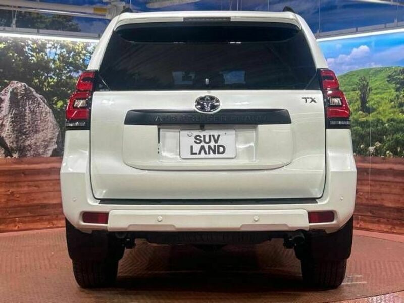 LAND CRUISER PRADO-15