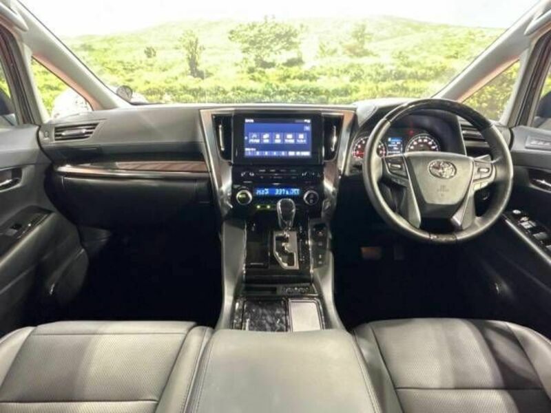 ALPHARD-1