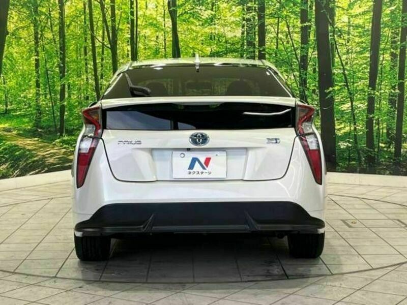 PRIUS-15