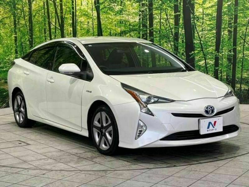 PRIUS-16