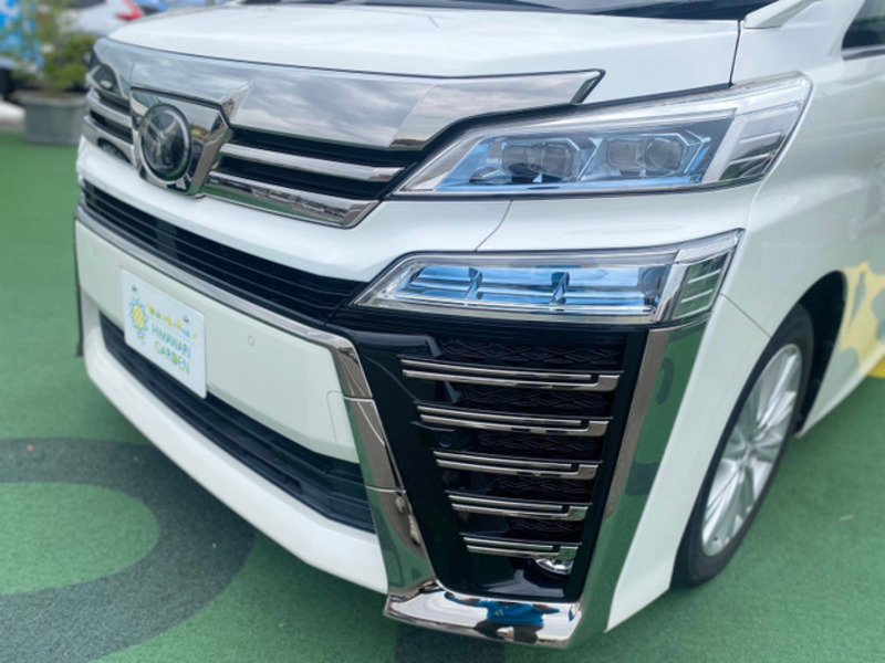 VELLFIRE-9