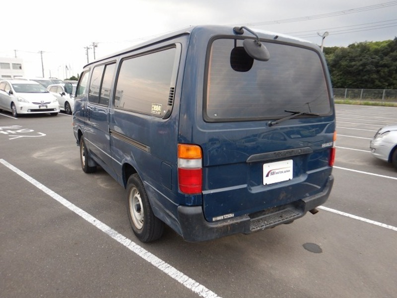 HIACE VAN