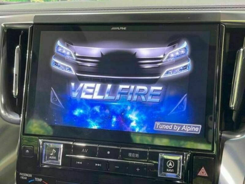 VELLFIRE-6