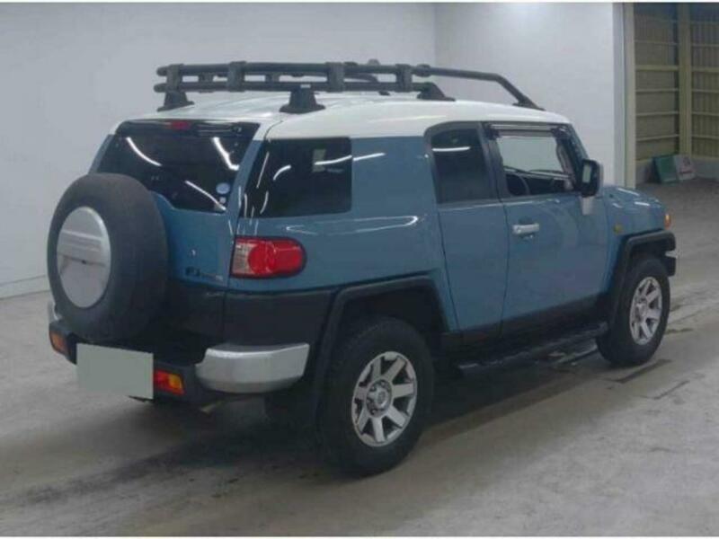 FJ CRUISER-1