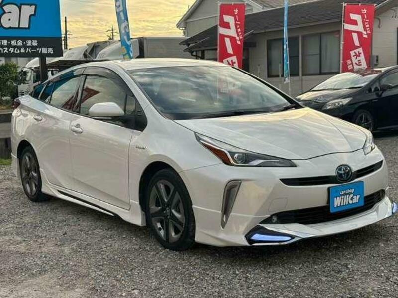 PRIUS-16