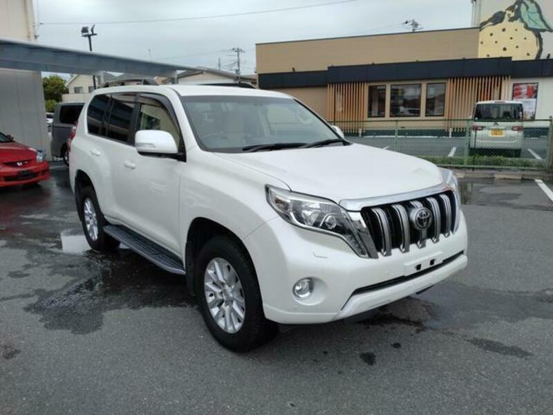 LAND CRUISER PRADO-1