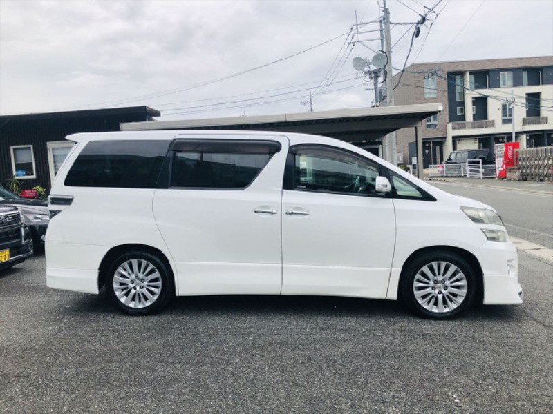 VELLFIRE-19