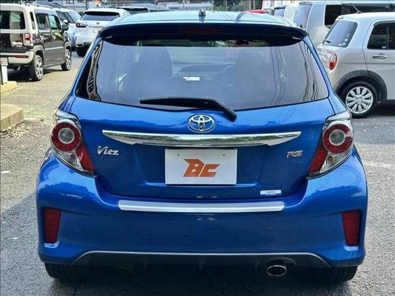 VITZ-22