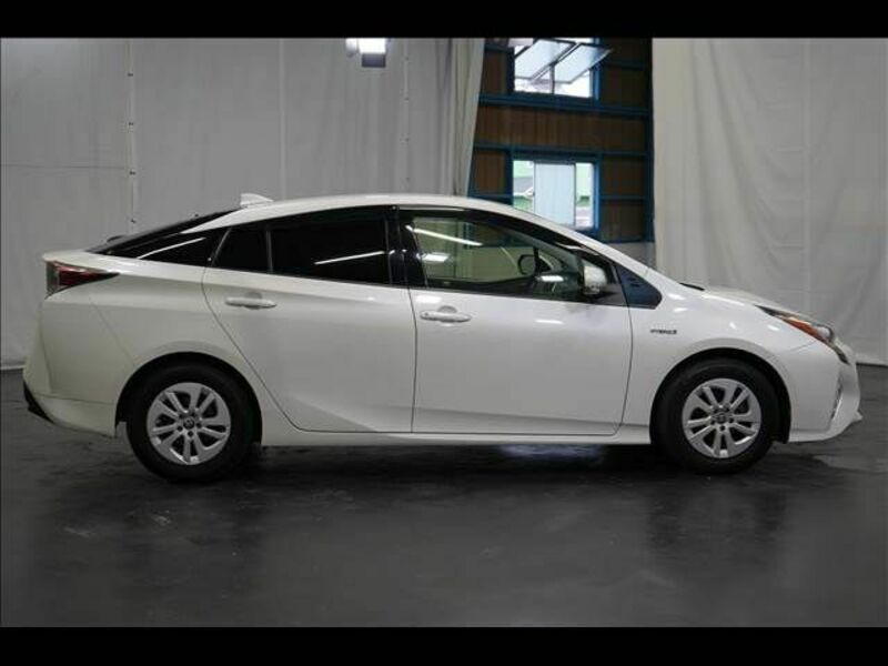 PRIUS-15