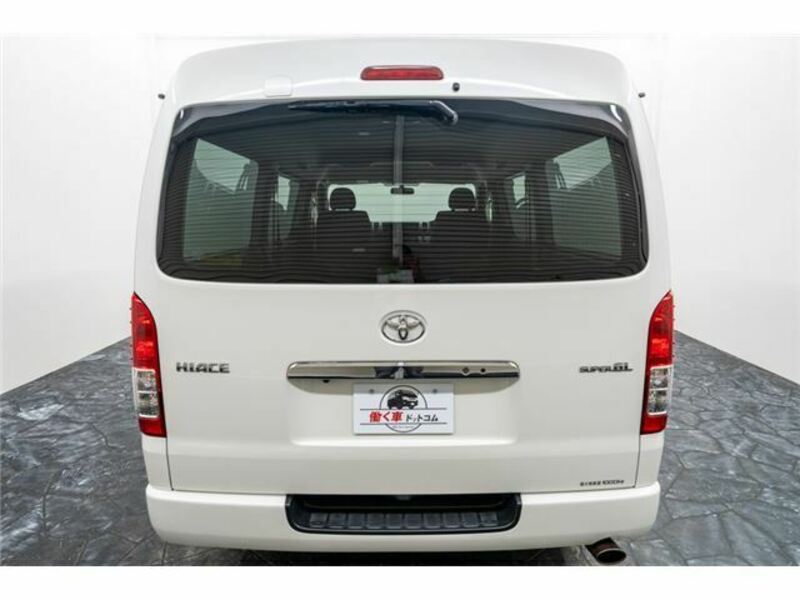 HIACE VAN-1