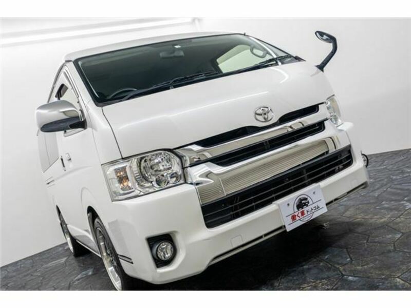 HIACE VAN-9