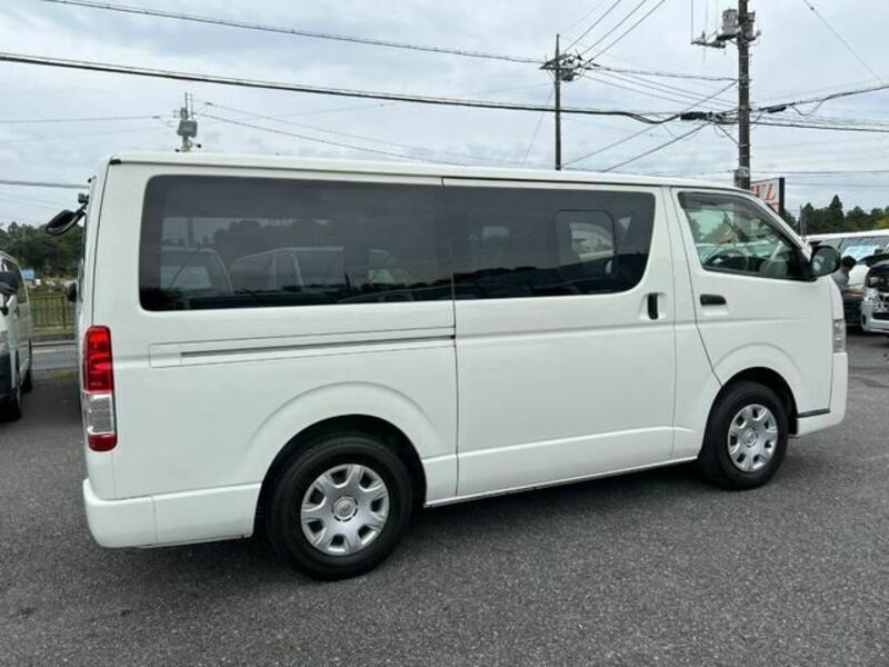 HIACE VAN-7