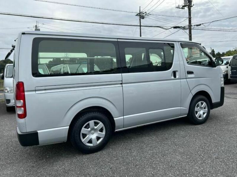 HIACE VAN-7