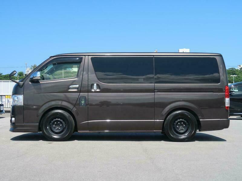 HIACE VAN