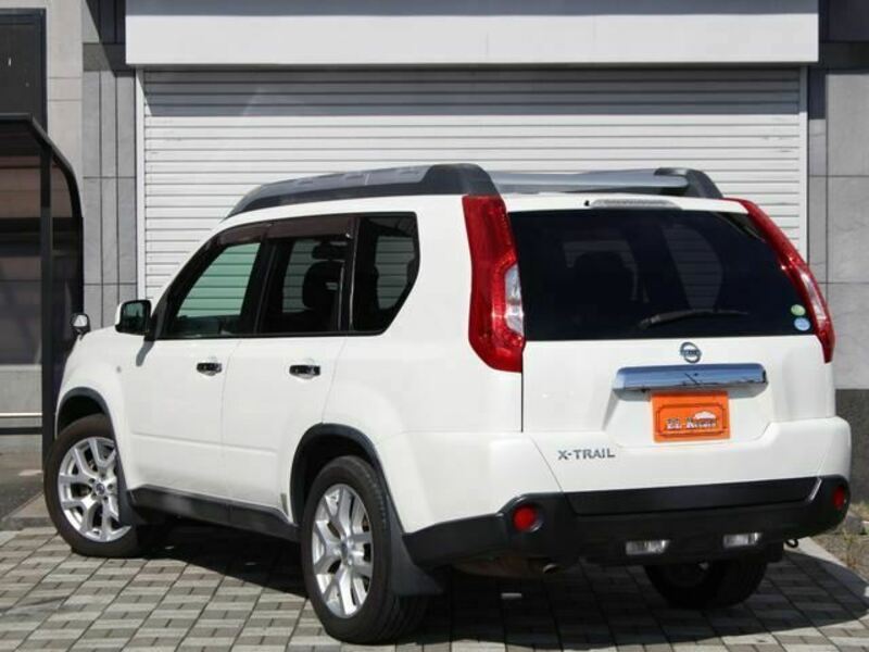 X-TRAIL-20